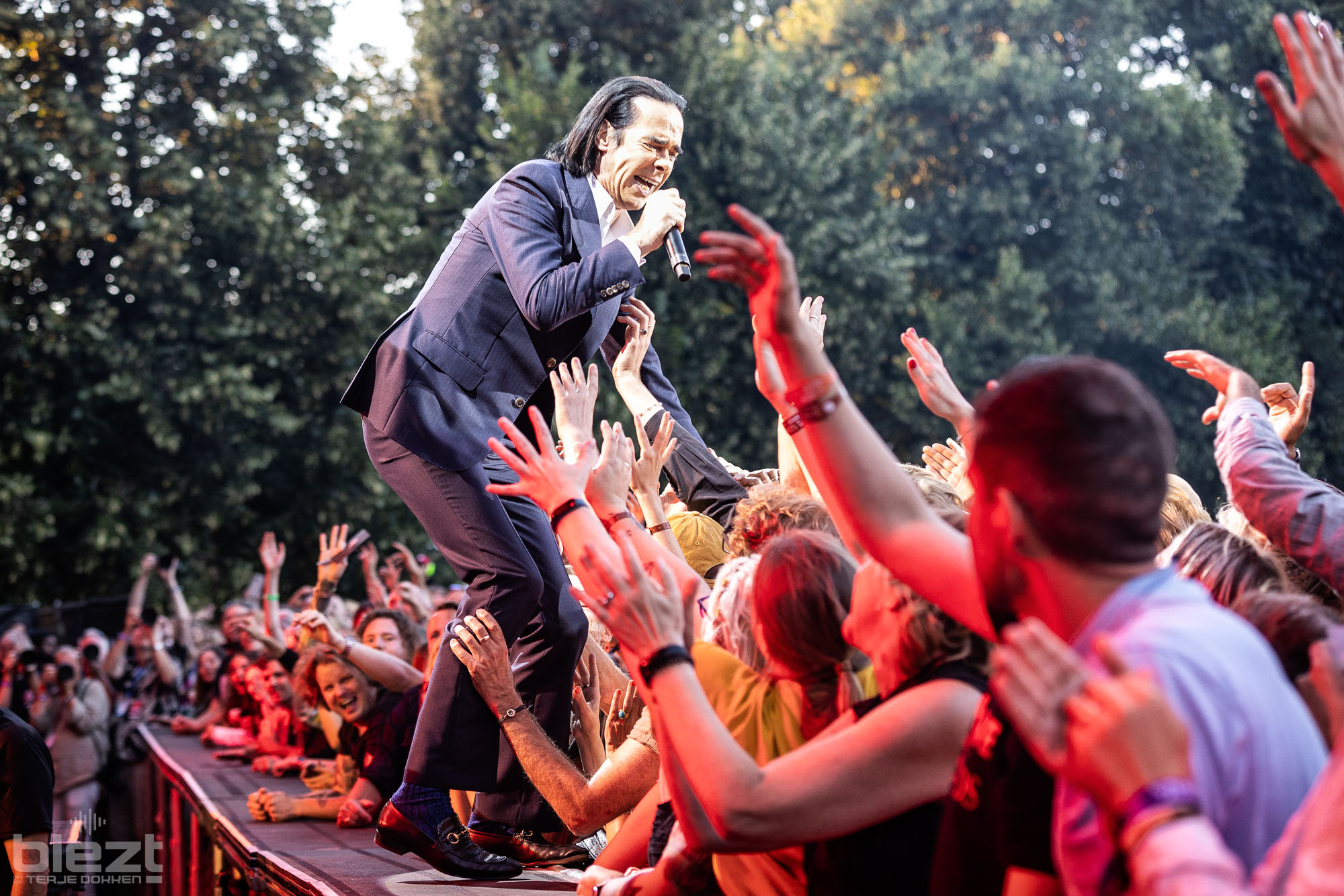 Nick Cave & The Bad Seeds live på Øyafestivalens 2022 - BLEZT