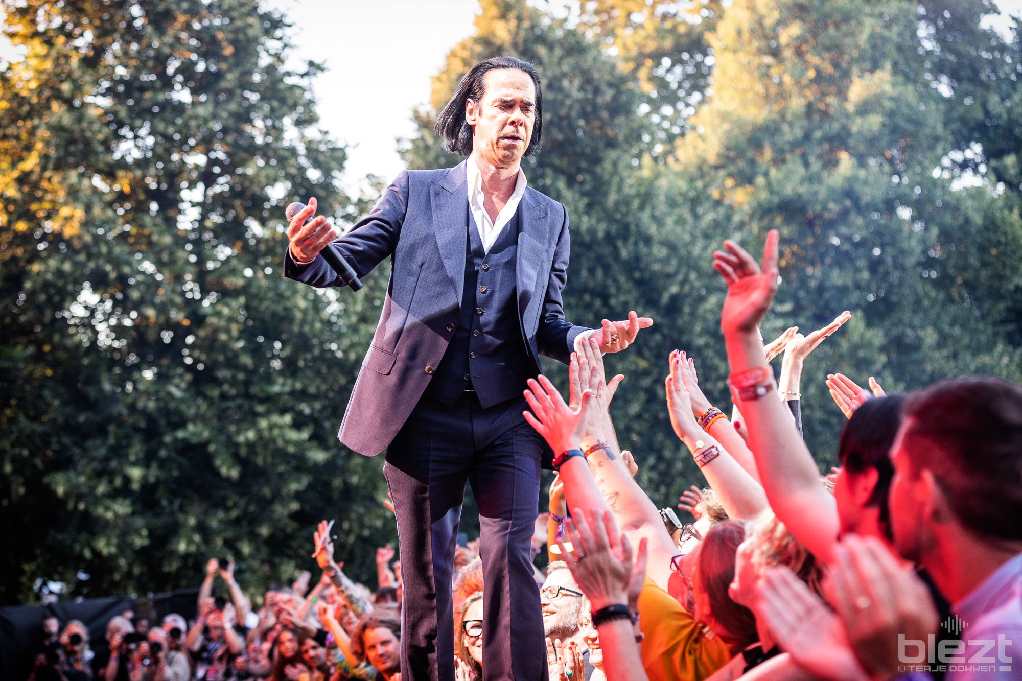 Nick Cave & The Bad Seeds live på Øyafestivalens 2022 - BLEZT
