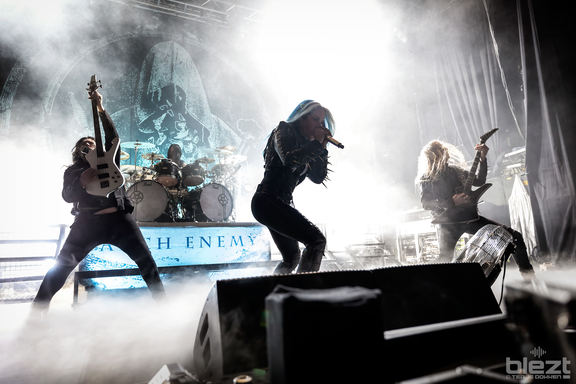 Arch Enemy live på Sentrum Scene november 2022 - BLEZT