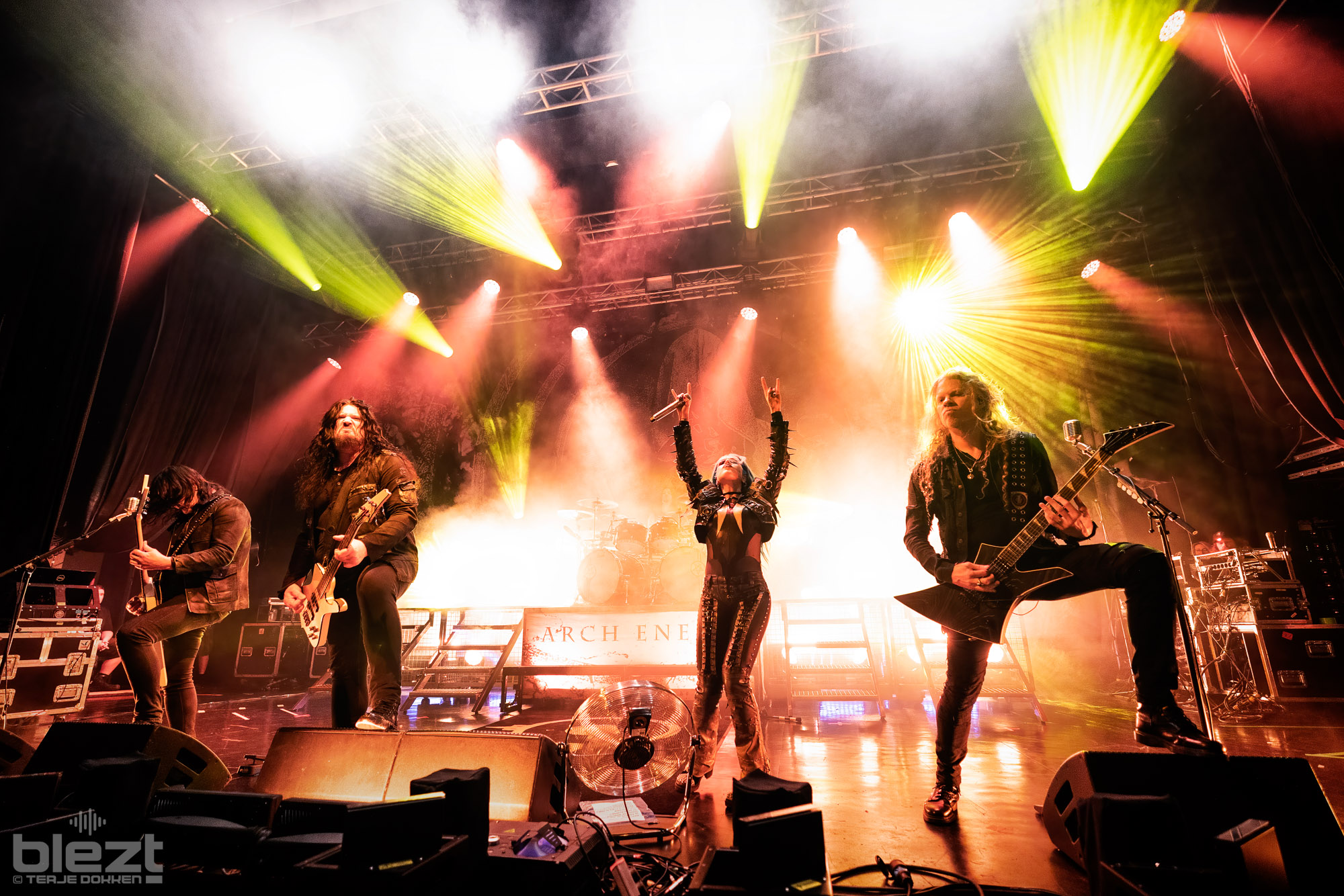 Arch Enemy live på Sentrum Scene november 2022 - BLEZT