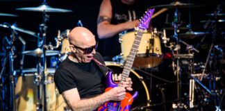 Joe Satriani live på Sentrum Scene april 2023 - BLEZT