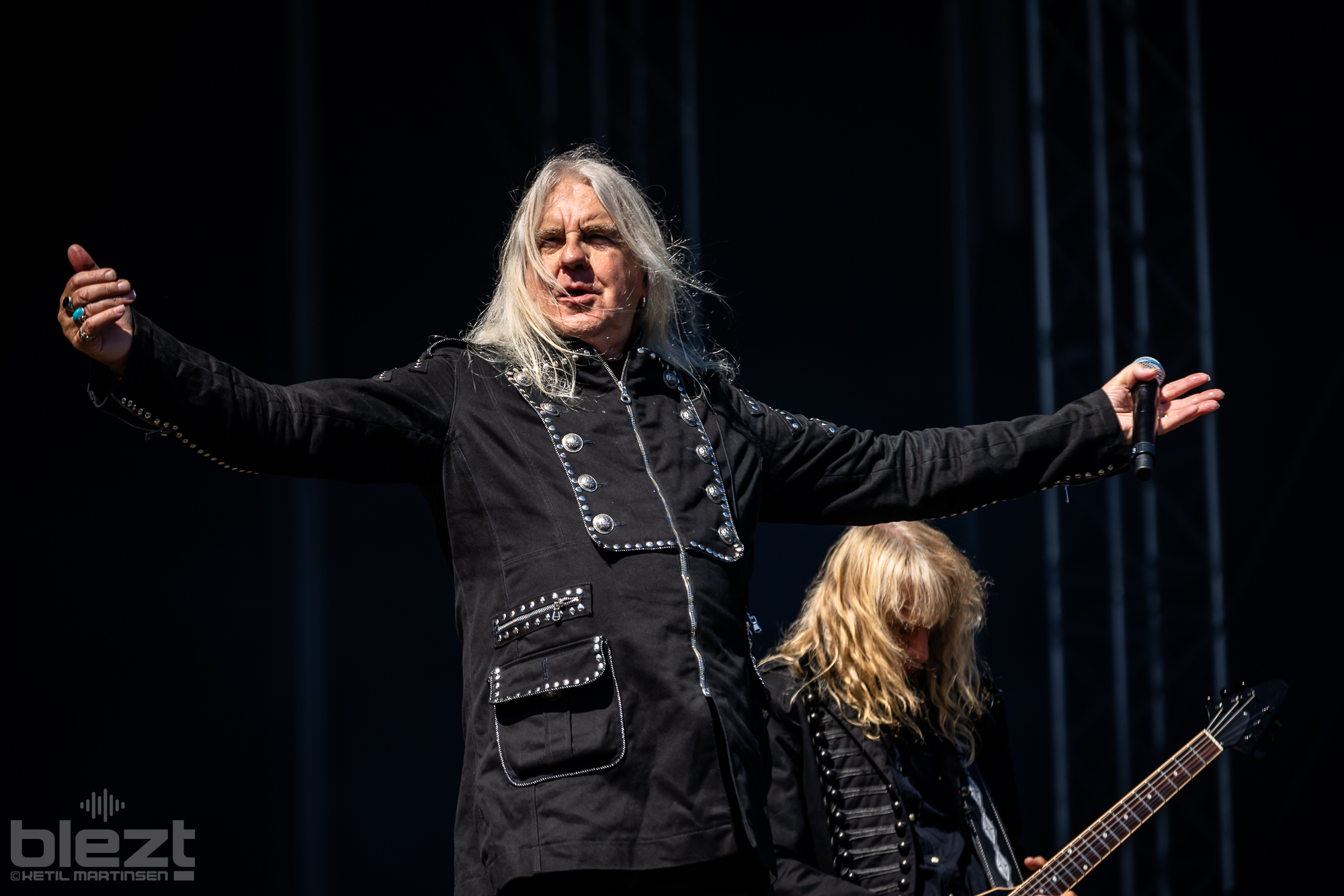 Saxon live på Tons of Rock 2024 - BLEZT