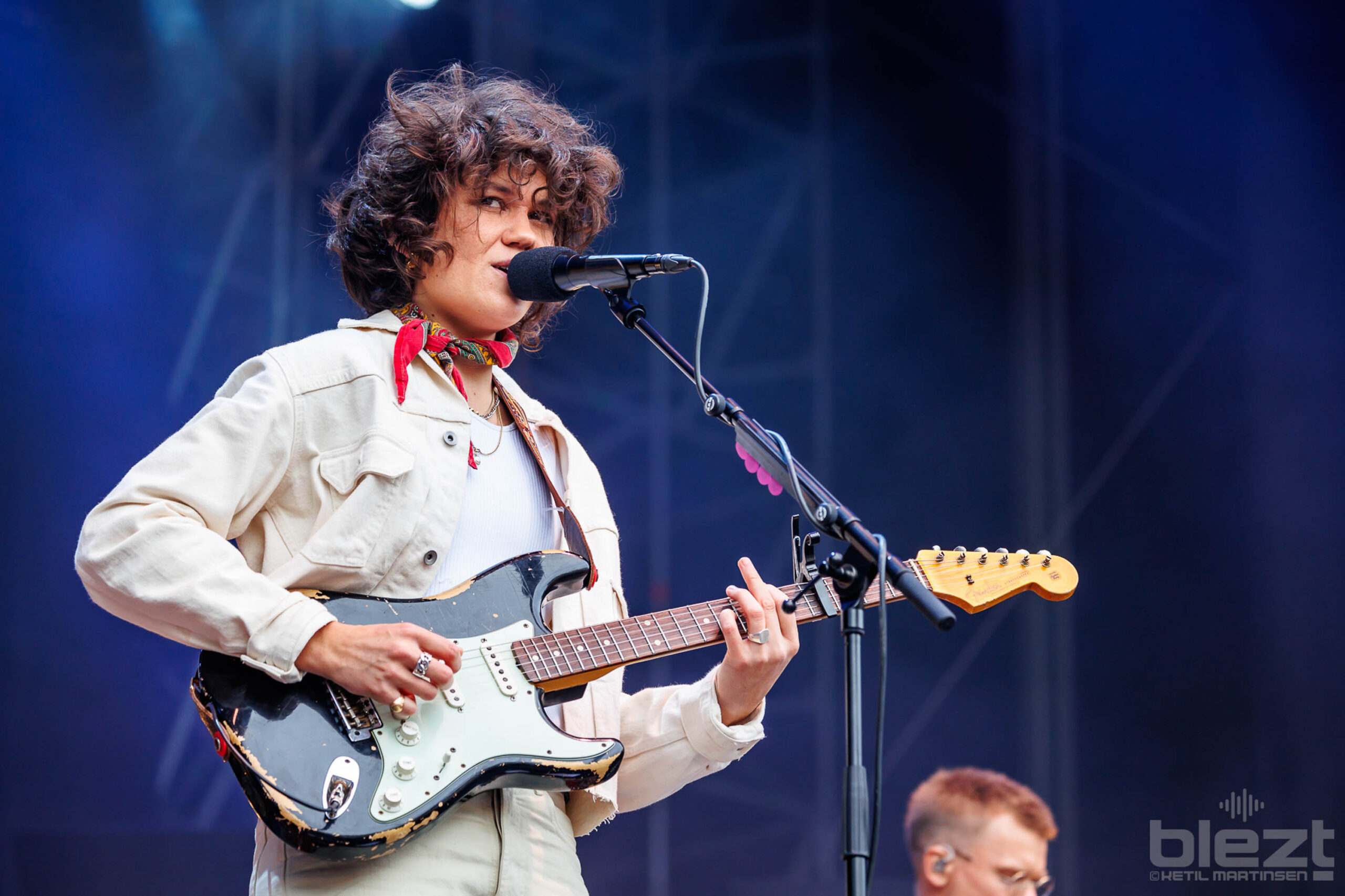 Fay Wildhagen live på Øyafestivalen 2024 - BLEZT