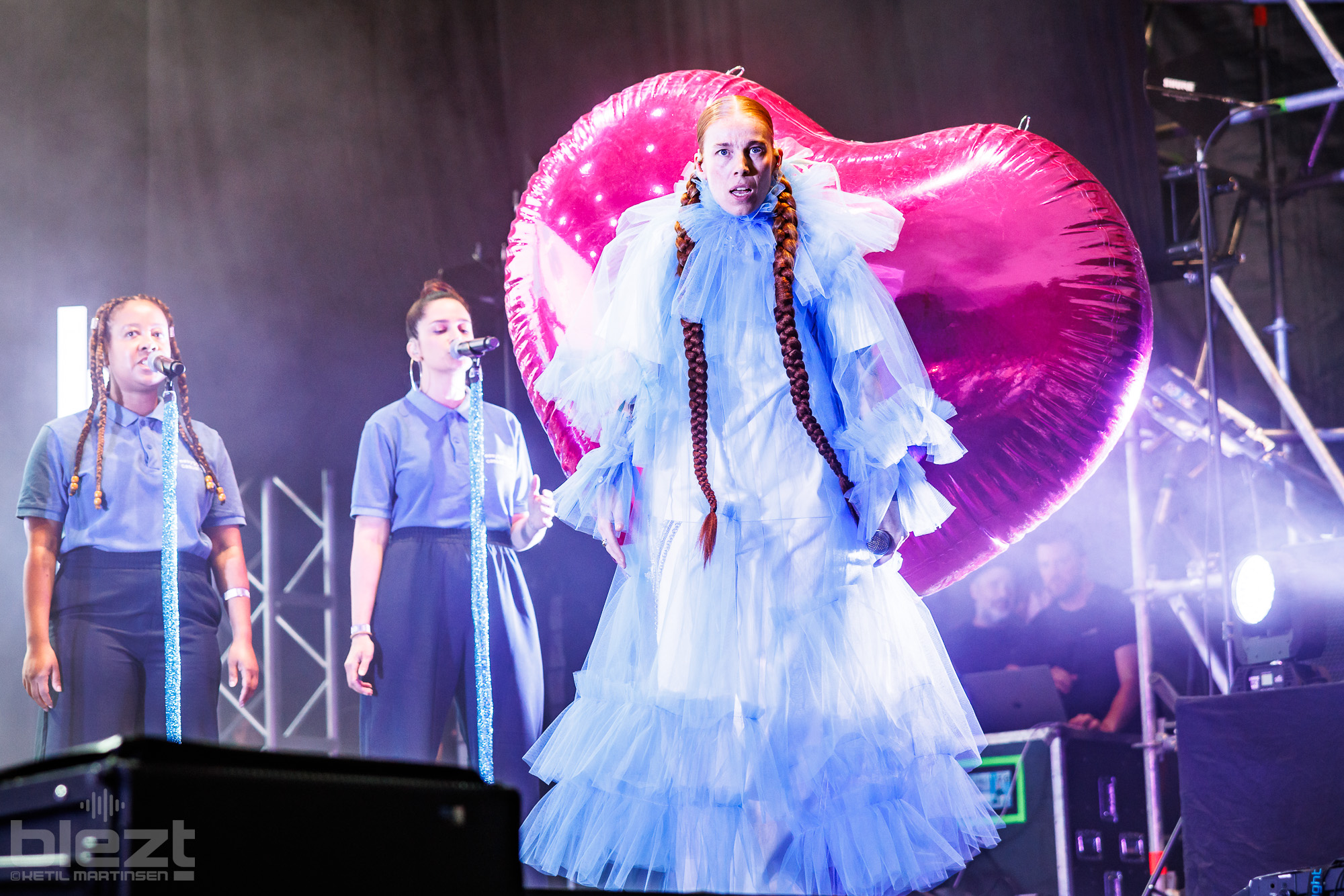 Gabrielle live på Øyafestivalen 2024 - BLEZT