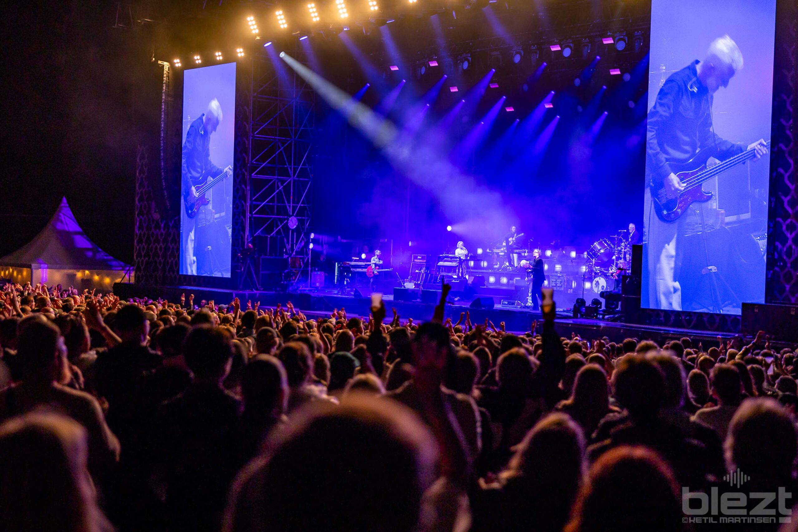 Pulp live på Øyafestivalen 2024 - BLEZT