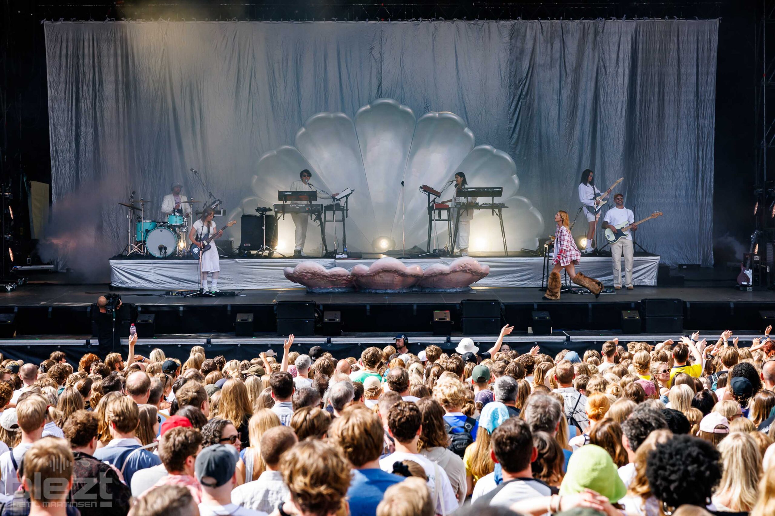 Veronica Maggio live på Øyafestivalen 2024 - BLEZT