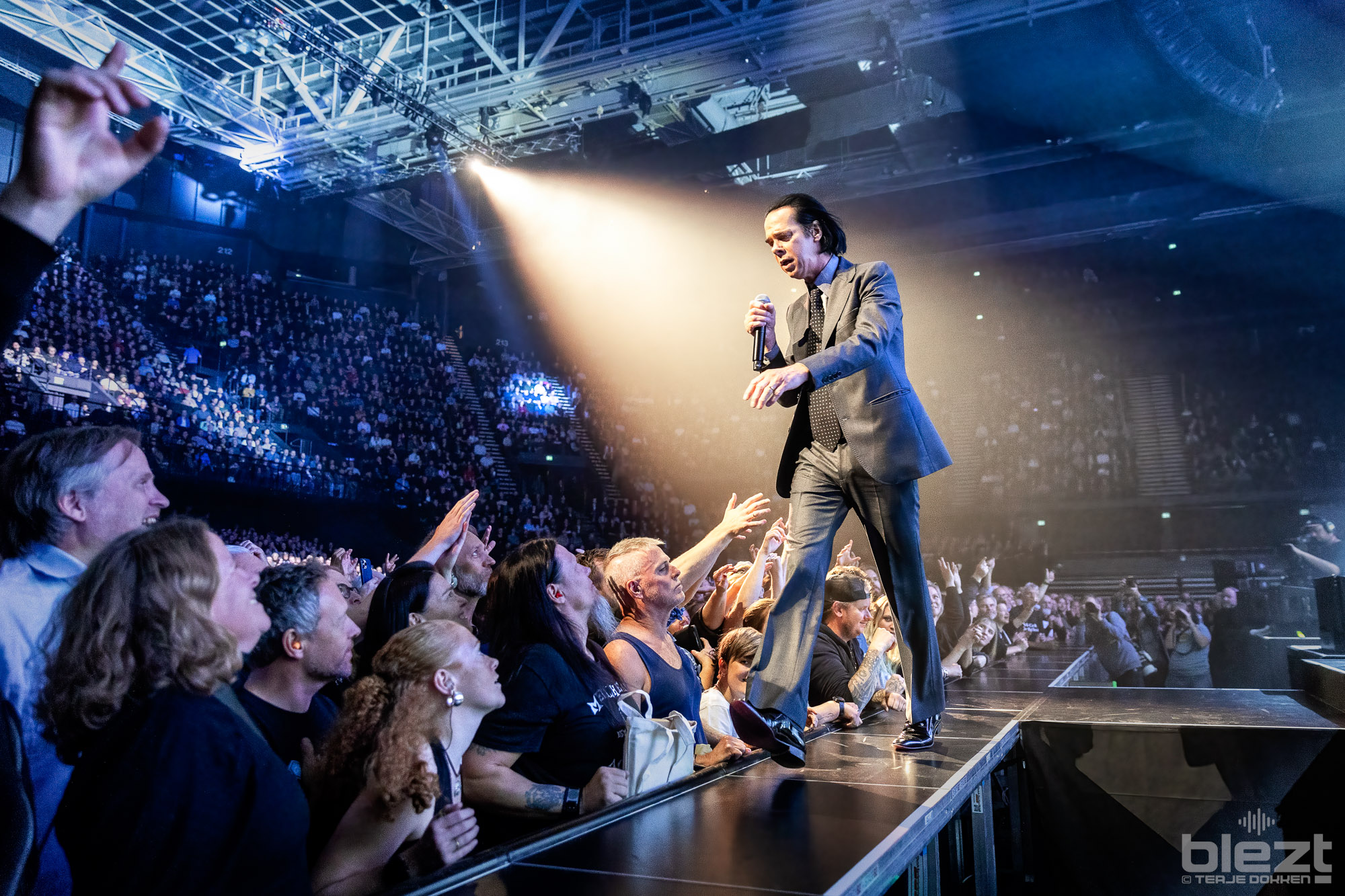 Nick Cave & The Bad Seeds live I Oslo Spektrum oktober 2024 - BLEZT