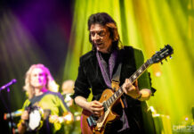 Steve Hackett live på Sentrum Scene i Oslo april 2025 - BLEZT